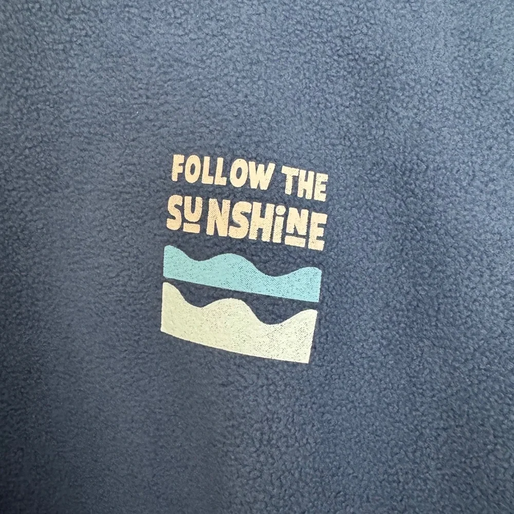 Saltwater Luxe Follow The Sunshine Fleece Sweatshirt Blue Fog Size‎ S Coastal